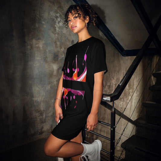 T-shirt dress